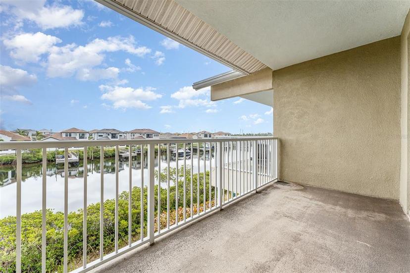 Picture of 559 Bahia Beach Boulevard, Ruskin FL 33570