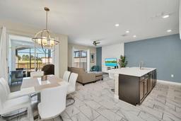 Picture of 9003 Stinger Drive, Davenport, FL 33896