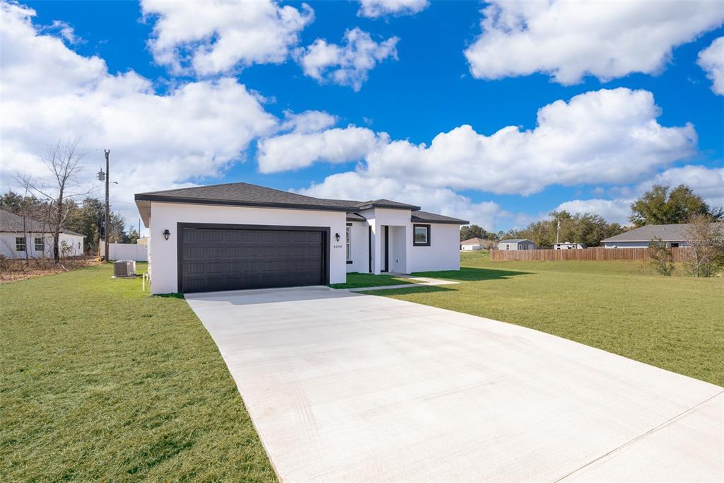 Picture of 4690 SW 139Th Place, Ocala, FL 34473