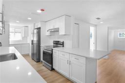 Picture of 3952 Coleridge Place, Sarasota, FL 34241