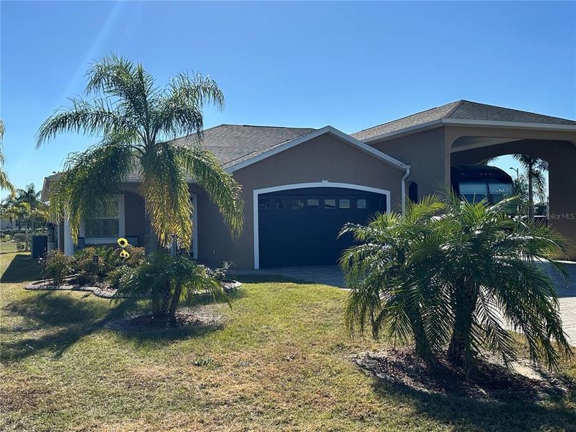 Picture of 708 Teaberry Trail, Polk City FL 33868