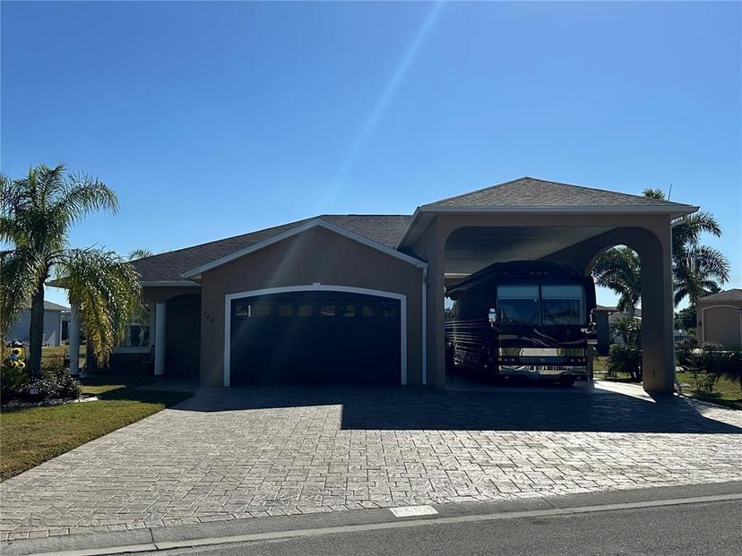 Picture of 708 Teaberry Trail, Polk City FL 33868
