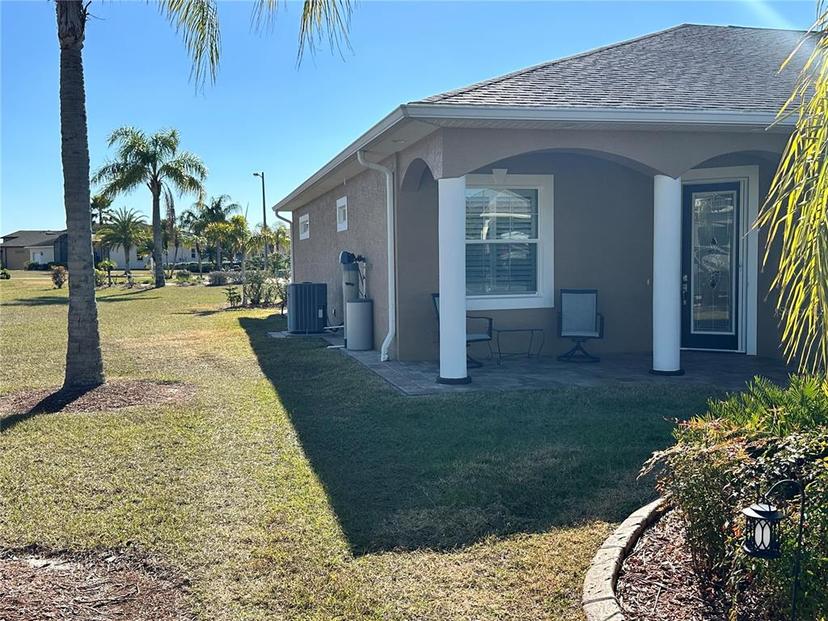 Picture of 708 Teaberry Trail, Polk City FL 33868