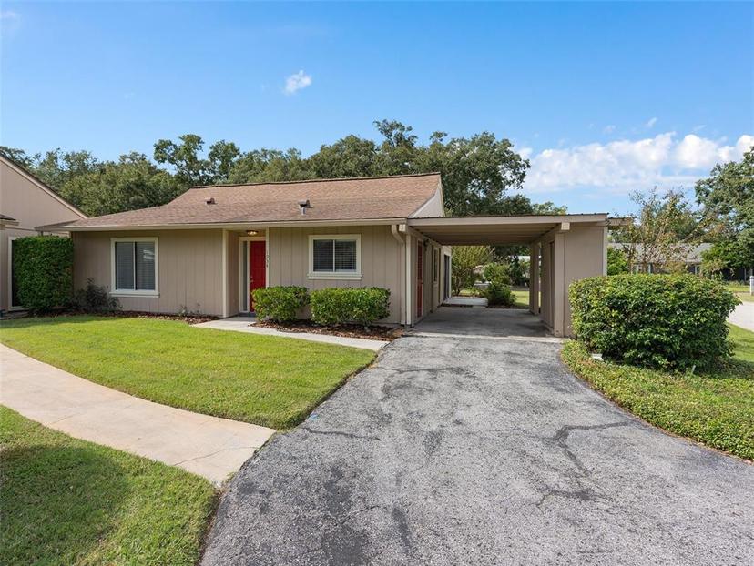Picture of 1934 Abbington Street Unit 37, Apopka FL 32712