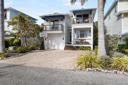 Picture of 110 46Th Street, Holmes Beach, FL 34217