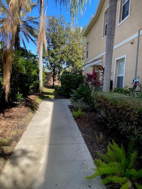 Picture of 3453 Parkridge Circle Unit 18-101, Sarasota FL 34243
