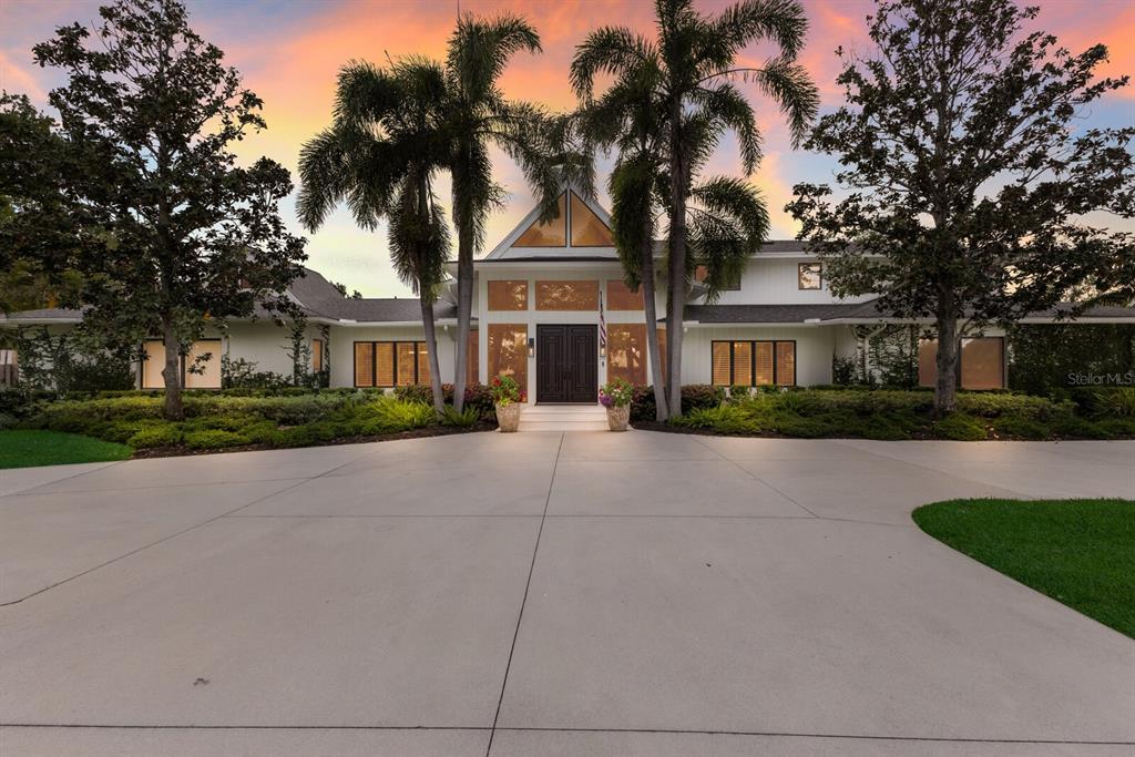 Picture of 3709 Beneva Oaks Way, Sarasota, FL 34238