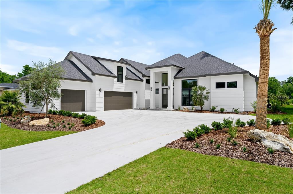 Picture of 737 SW 139 Court, Newberry, FL 32669