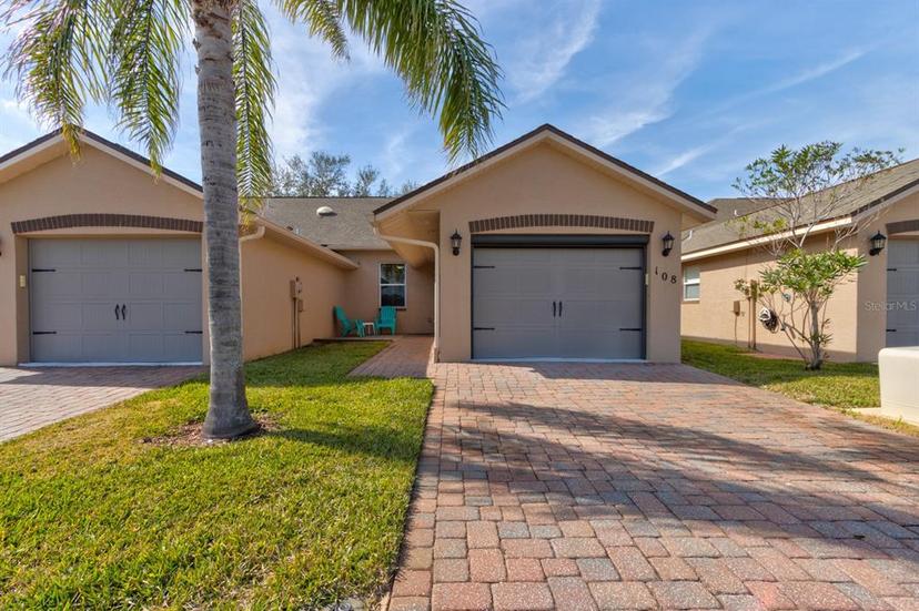 Picture of 108 Tuscany Villas Drive Unit 15, Edgewater FL 32141
