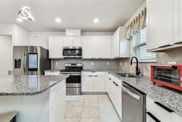 Picture of 6684 Devlin Lane, Wesley Chapel, FL 33545