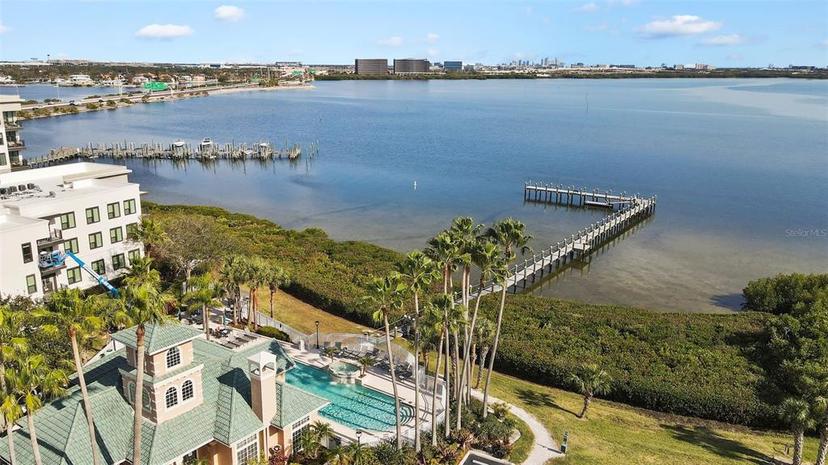Picture of 1203 Bay Club Circle Unit 1203, Tampa FL 33607