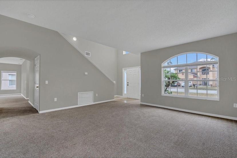 Picture of 370 Aldershot Court, Kissimmee FL 34758