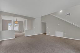 Picture of 370 Aldershot Court, Kissimmee, FL 34758