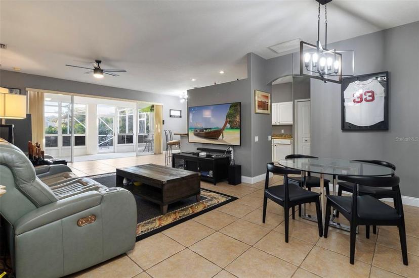Picture of 320 Langholm Drive, Venice FL 34293