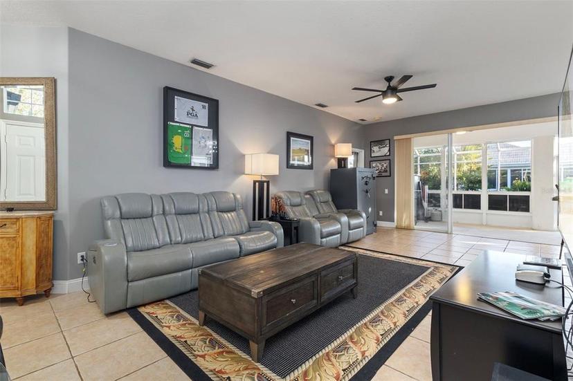 Picture of 320 Langholm Drive, Venice FL 34293