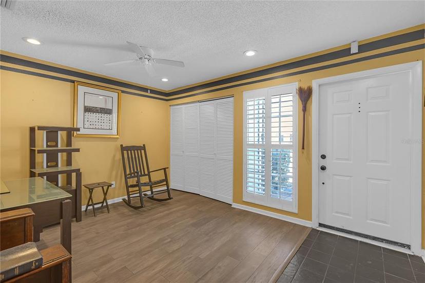 Picture of 16211 Rambling Vine Drive W, Tampa FL 33624
