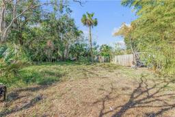 Picture of 534 N Myrtle Avenue, New Smyrna Beach, FL 32168