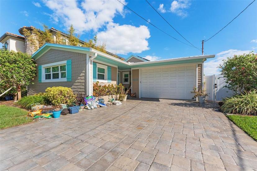 Picture of 6323 Bayou Grande Boulevard Ne, St Petersburg FL 33702