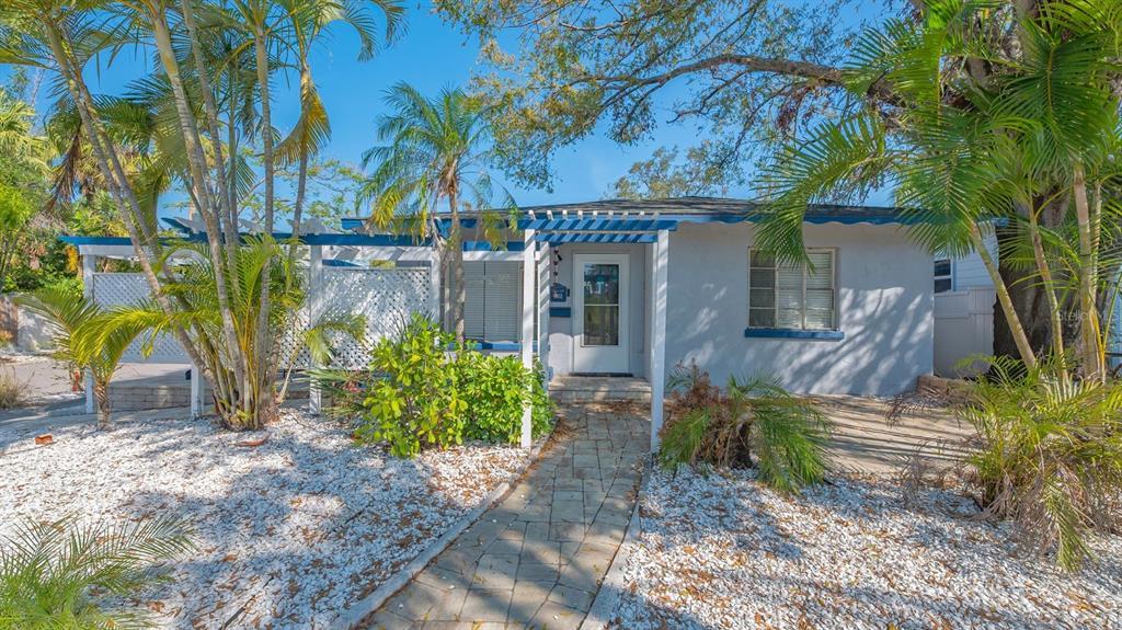 Picture of 1903 Oak Street, Sarasota, FL 34236