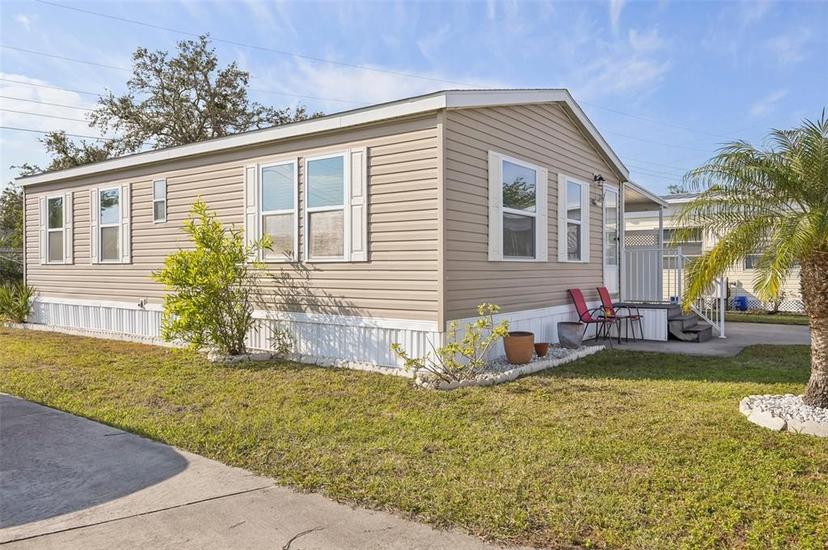 Picture of 6904 Cortez Road W Unit 10, Bradenton FL 34210