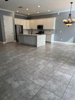 Picture of 984 Maypole Drive, Apopka, FL 32703