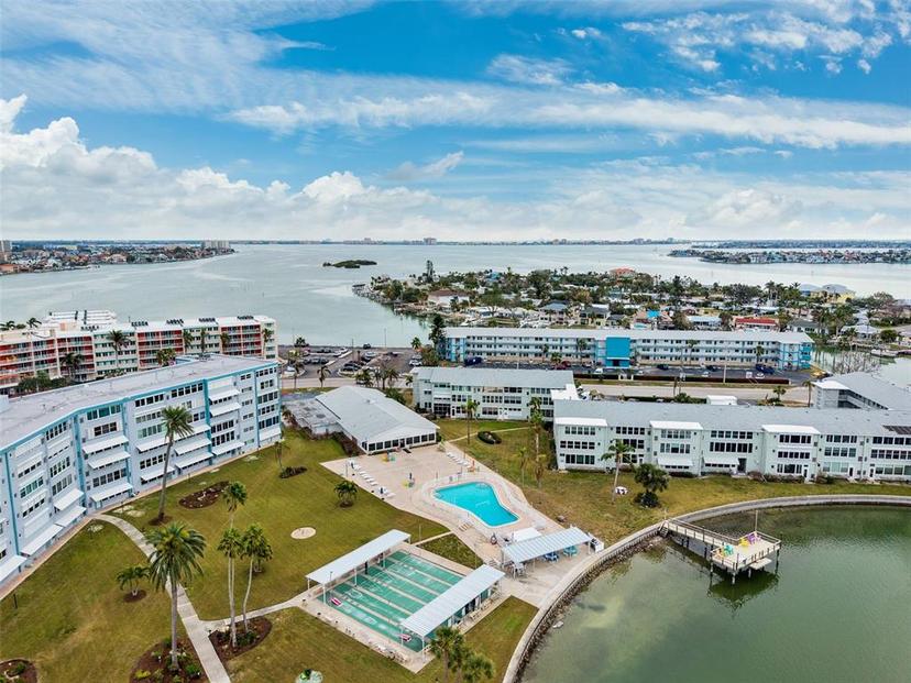 Picture of 1868 Shore Drive S Unit 209, South Pasadena FL 33707