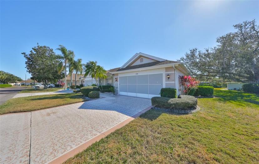 Picture of 1006 Mcdaniel Street Unit 21, Sun City Center FL 33573