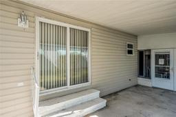 Picture of 521 Lakeside Ranch Way, Winter Haven, FL 33881