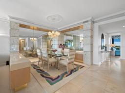 Picture of 415 L Ambiance Drive Unit C404, Longboat Key, FL 34228
