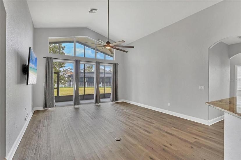 Picture of 4360 85Th Avenue Circle E, Parrish FL 34219