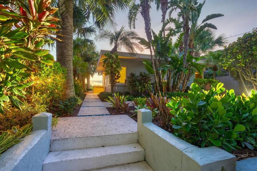 Picture of 325 Casey Key Road, Nokomis FL 34275