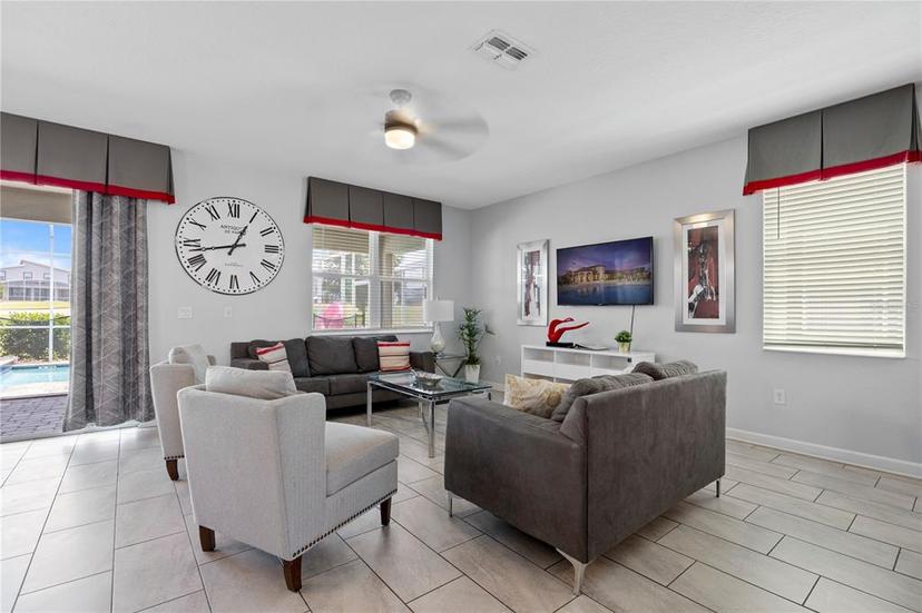 Picture of 641 Pebble Beach Drive, Davenport FL 33896