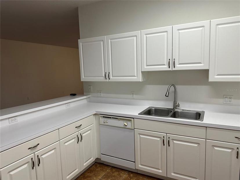Picture of 3133 Sun Lake Court Unit B, Kissimmee FL 34747