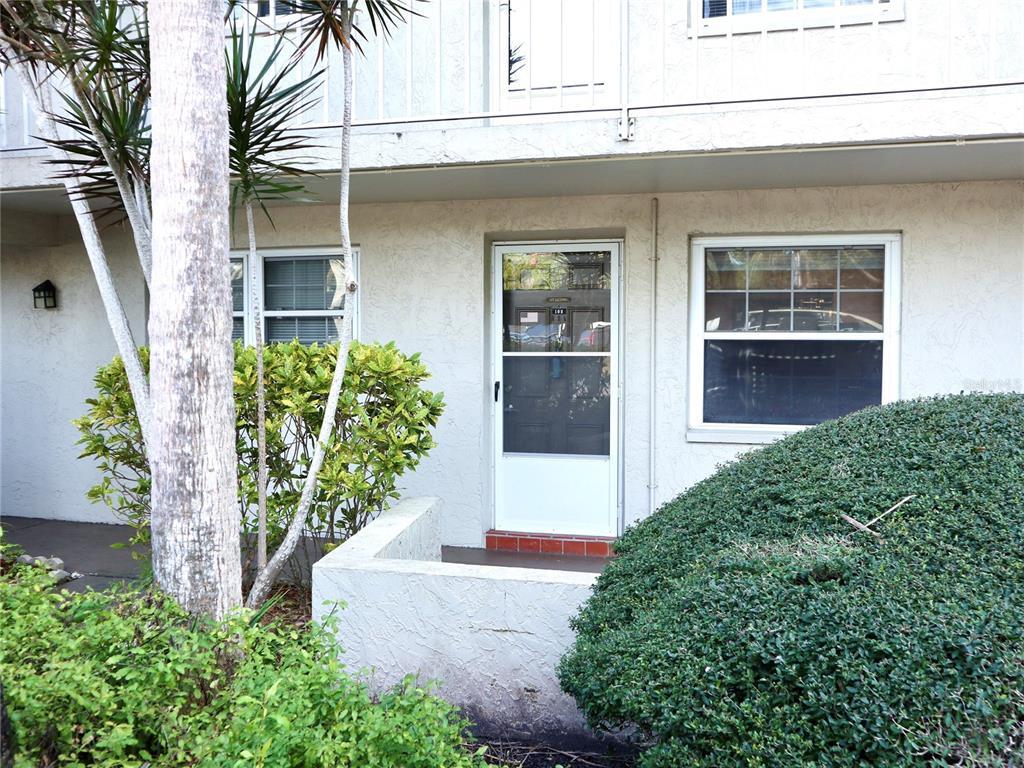 Picture of 946 Virginia Street Unit 102, Dunedin, FL 34698