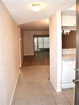 Picture of 946 Virginia Street Unit 102, Dunedin, FL 34698