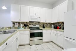Picture of 103 Rum Run Unit 103, Davenport, FL 33837