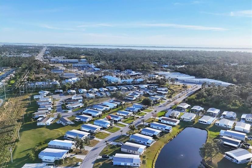 Picture of 717 Tangerine Woods Boulevard, Englewood FL 34223