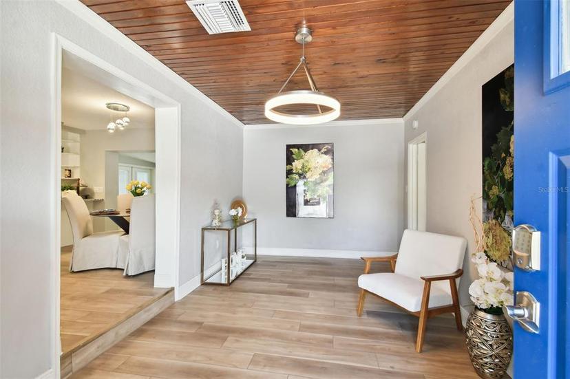 Picture of 4004 W Coachman Avenue, Tampa FL 33611