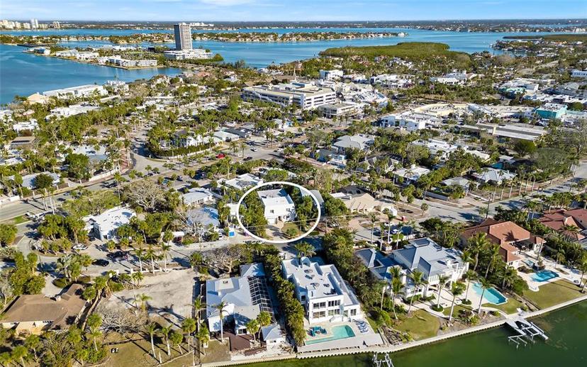 Picture of 355 N Washington Drive, Sarasota FL 34236
