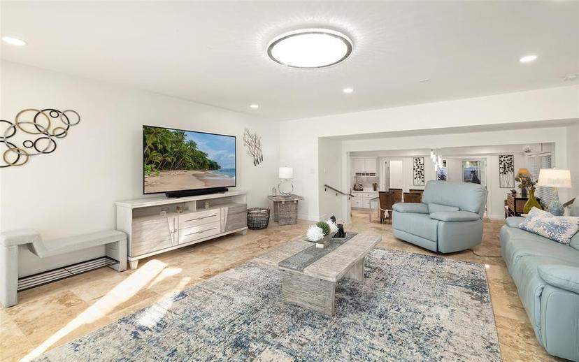 Picture of 355 N Washington Drive, Sarasota FL 34236