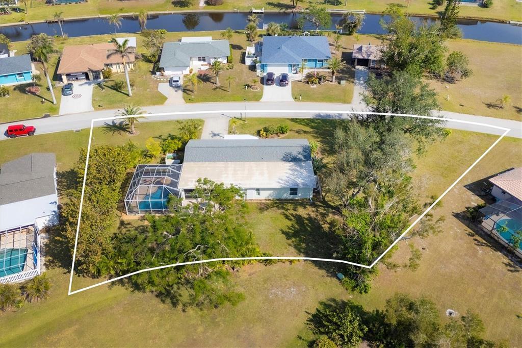 Picture of 142 Caddy Road, Rotonda West, FL 33947