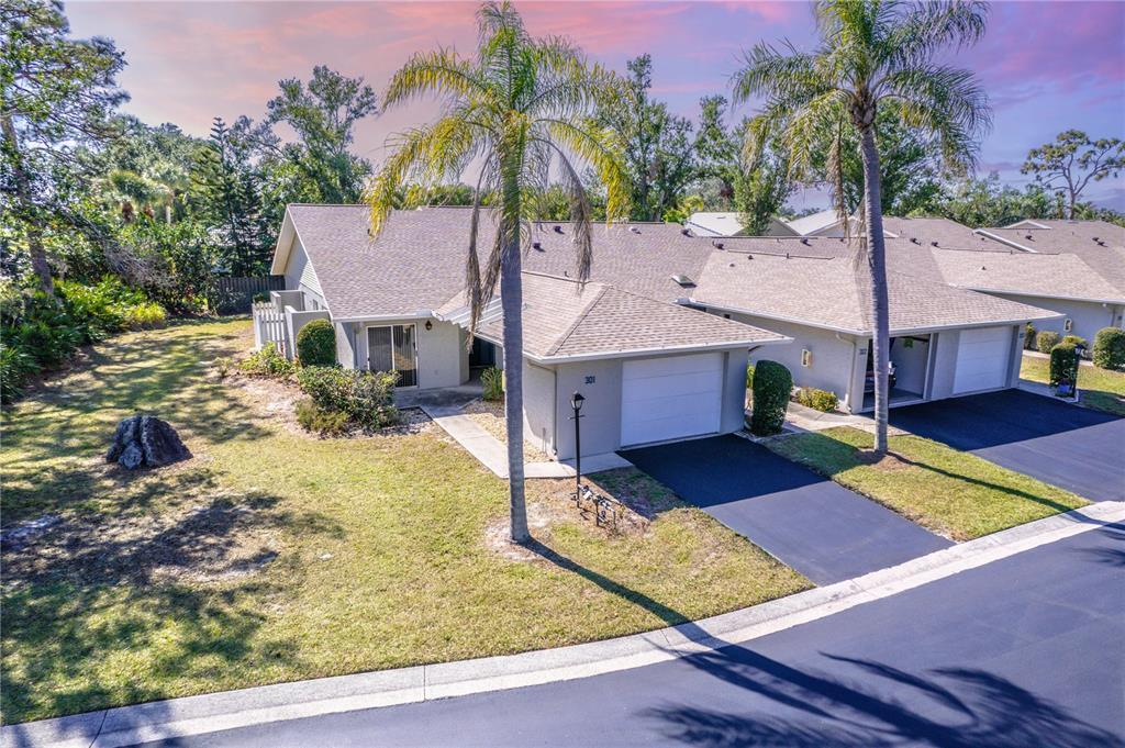 Picture of 301 Pinebrook Club Drive Unit 1, Venice, FL 34285