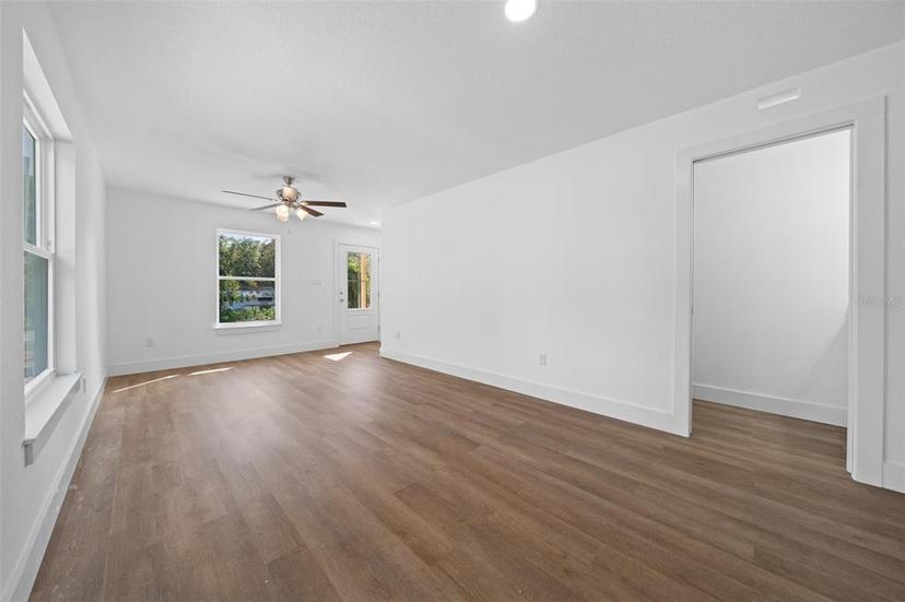 Picture of 5173 Pacific Avenue, Spring Hill FL 34607