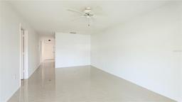 Picture of 2782 Woodgate Lane Unit 18, Sarasota, FL 34231