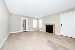Picture of 5600 Devonbriar Way Unit 204, Orlando, FL 32822