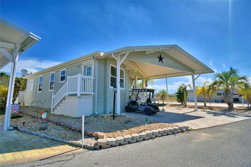 Picture of 251 Patterson Road Unit J14, Haines City FL 33844