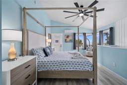 Picture of 2726 N Beach Road, Englewood, FL 34223