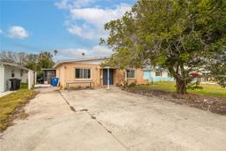 Picture of 4000 Huntington Street Ne, St Petersburg, FL 33703