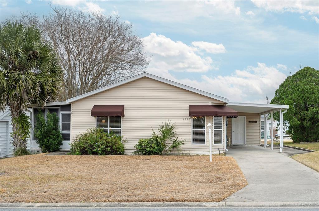 Picture of 1207 Palmetto Drive, Lady Lake, FL 32159