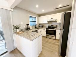 Picture of 2811 SW Archer Road Unit T160, Gainesville, FL 32608